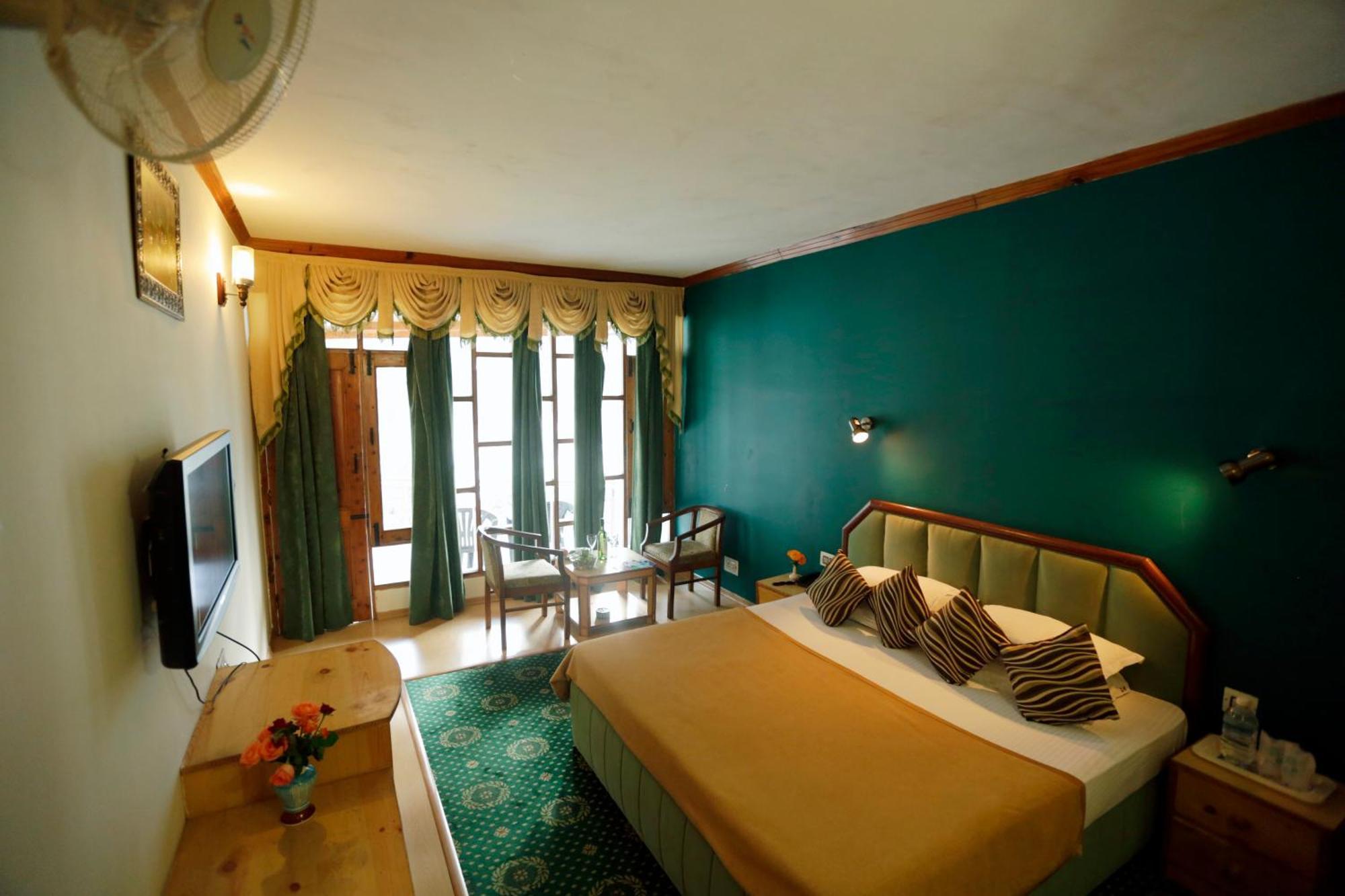 Hotel Glacier Resort Manali  Exterior photo