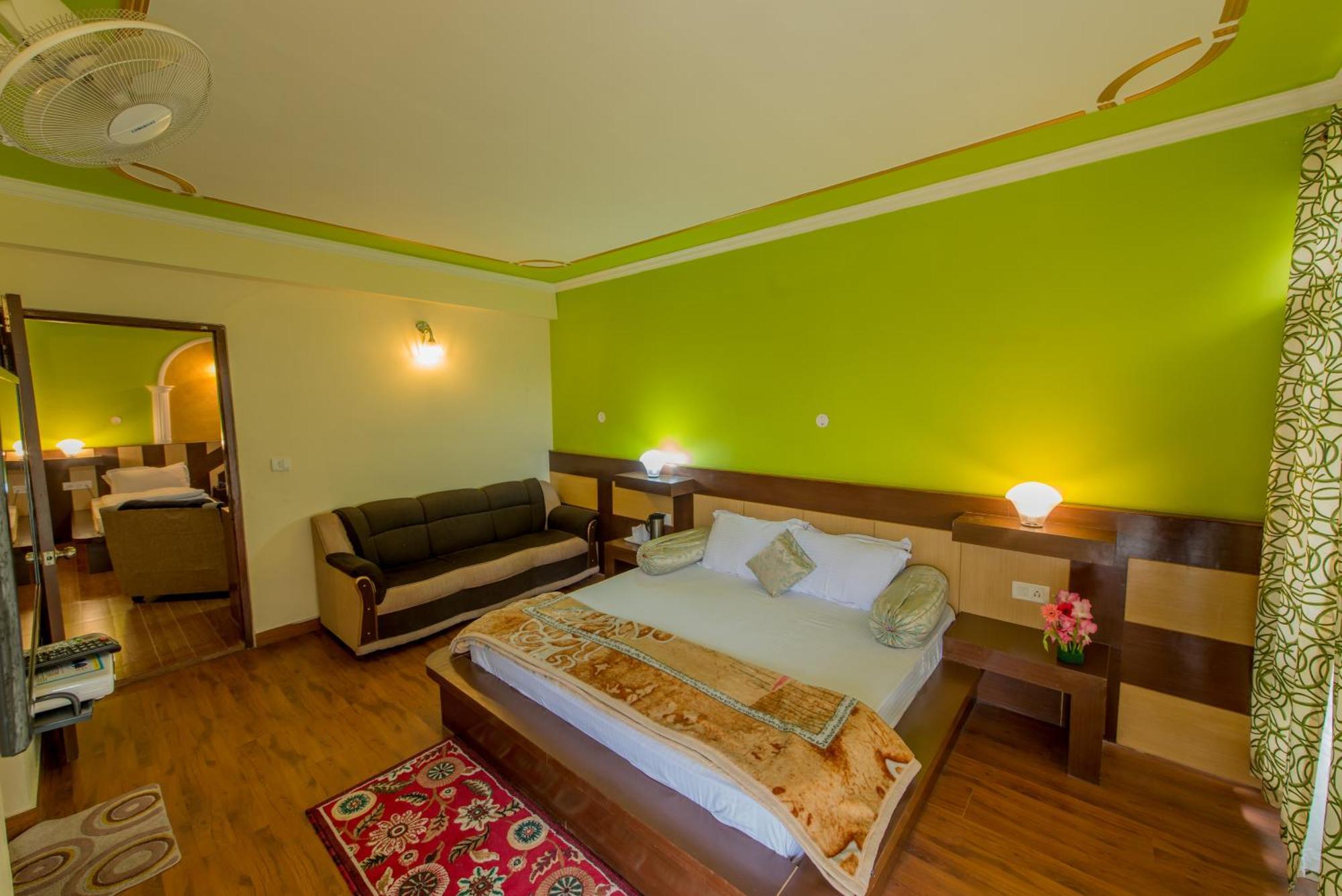 Hotel Glacier Resort Manali  Exterior photo
